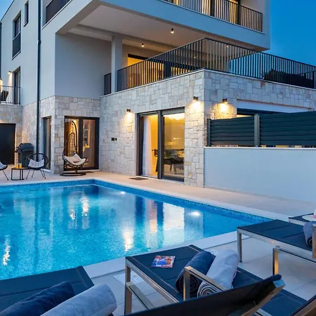 Mathilda By Interhome *