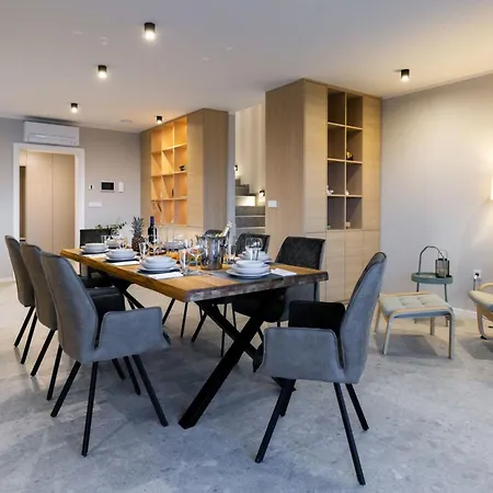 Mathilda By Interhome *