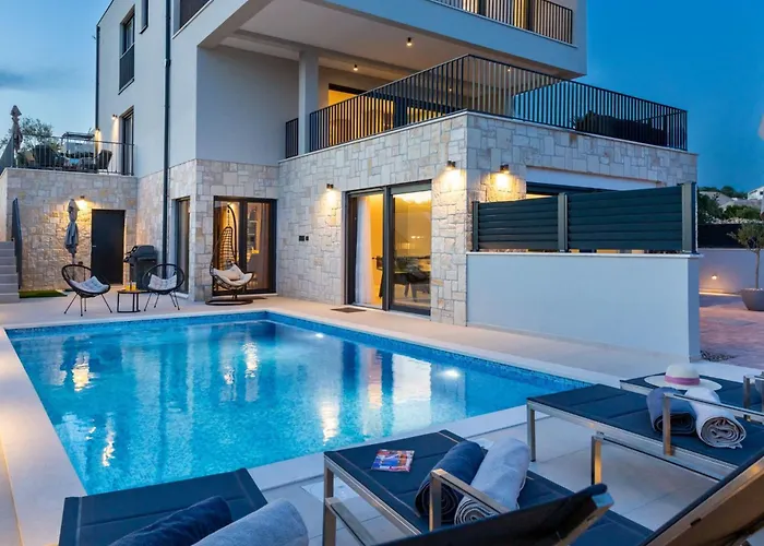 Mathilda By Interhome *