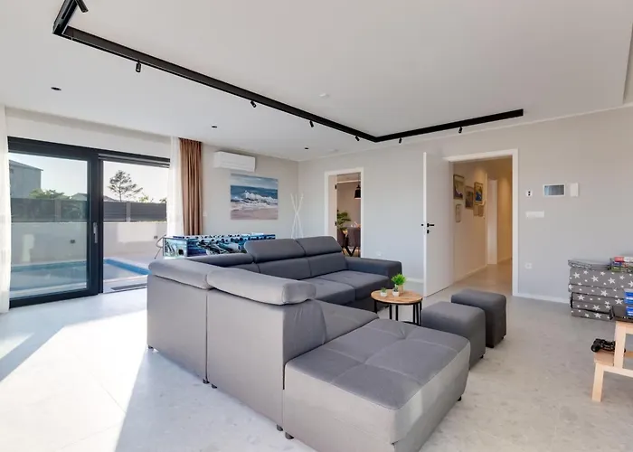 Mathilda By Interhome